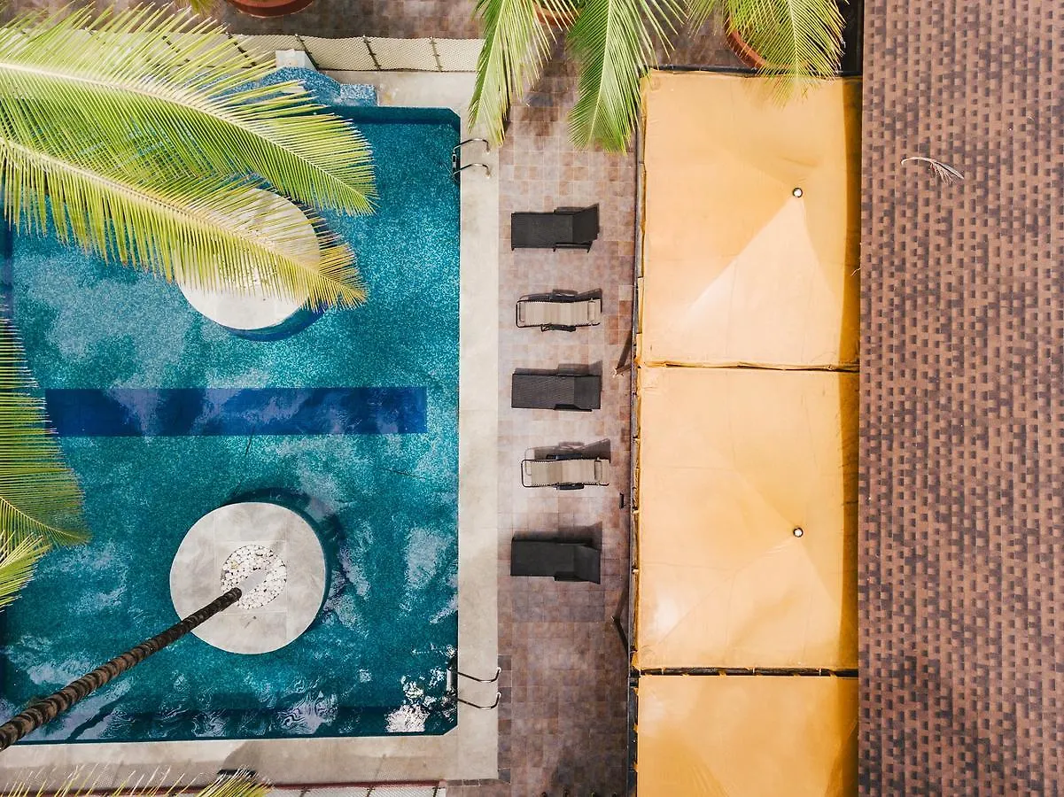 Sterling Anaikatti Hotel Varagampadi